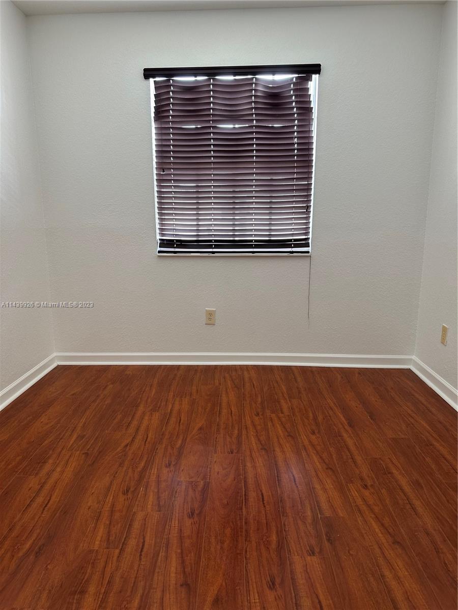 9155 SW 227th St # 4