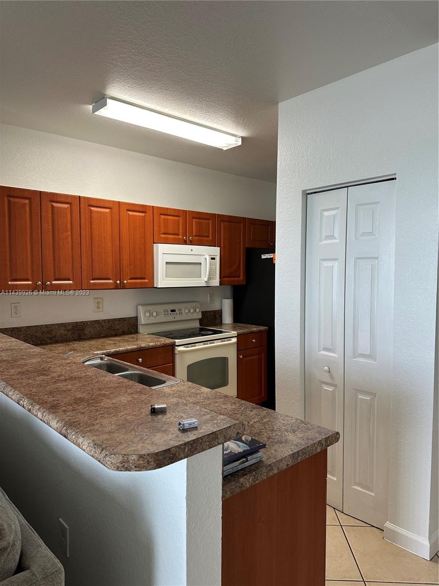 9155 SW 227th St # 4