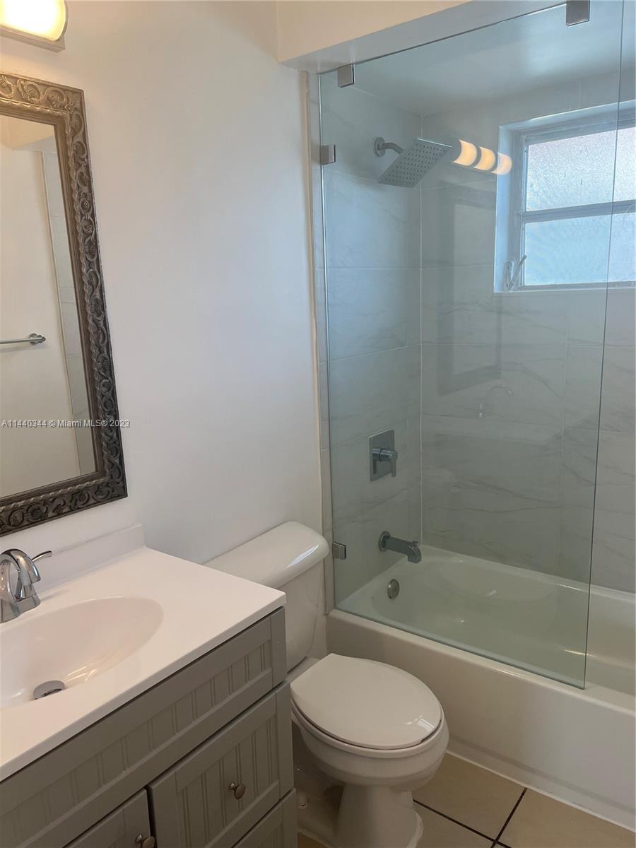 4169 SW 67 Ave Unit: 208A