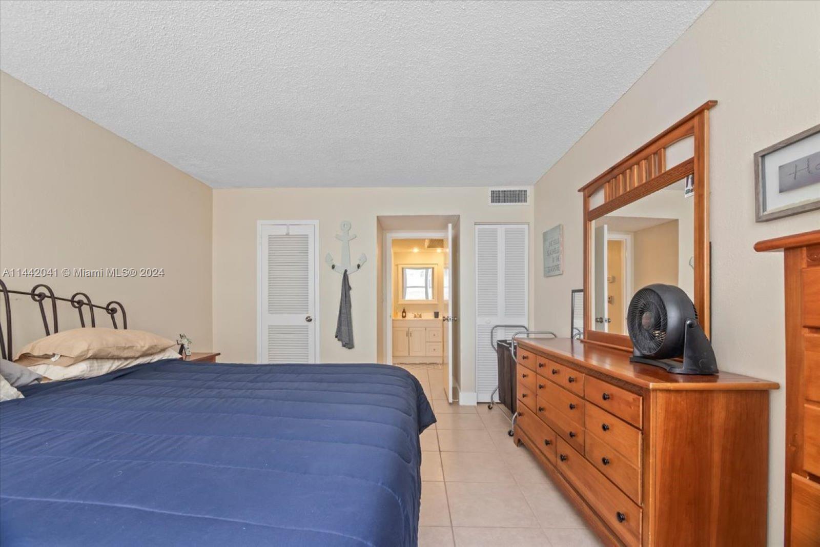 3140 S Ocean Dr Unit: 207