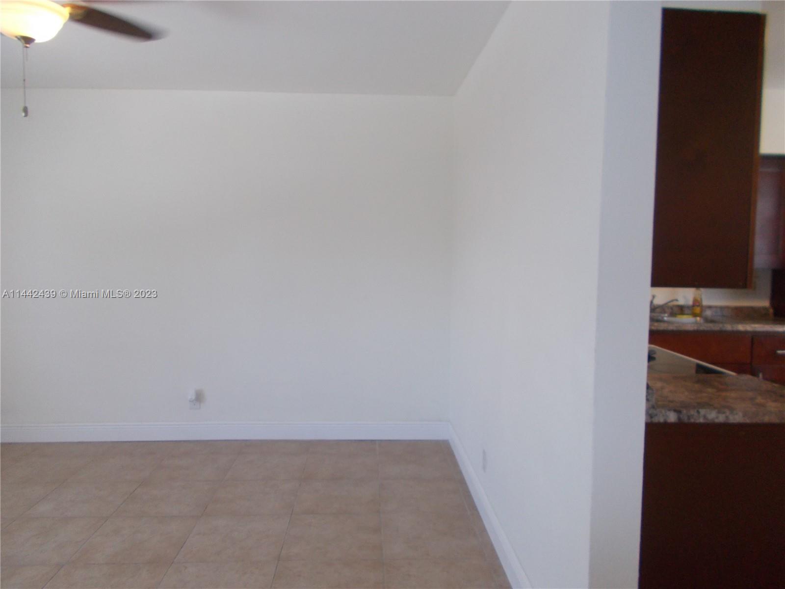 621 SW 6th Ter # 1