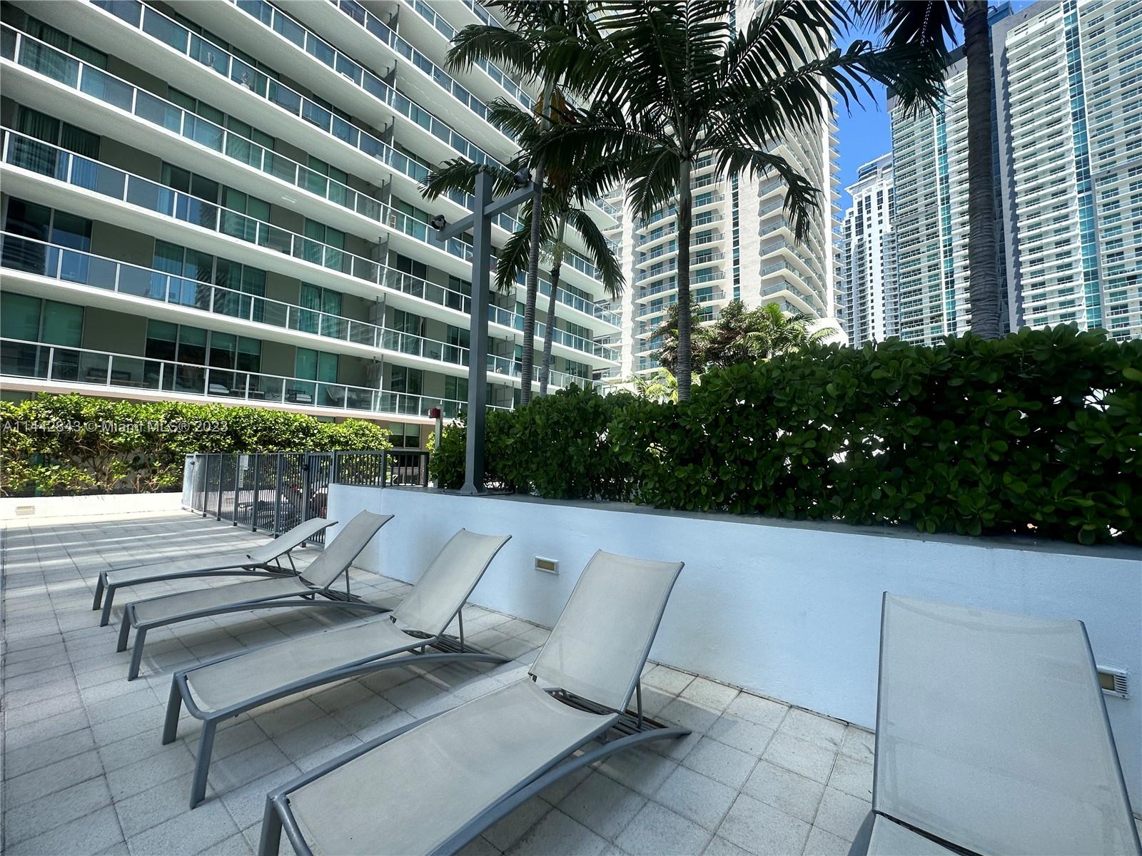 1111 SW 1st Ave Unit: 1823-N
