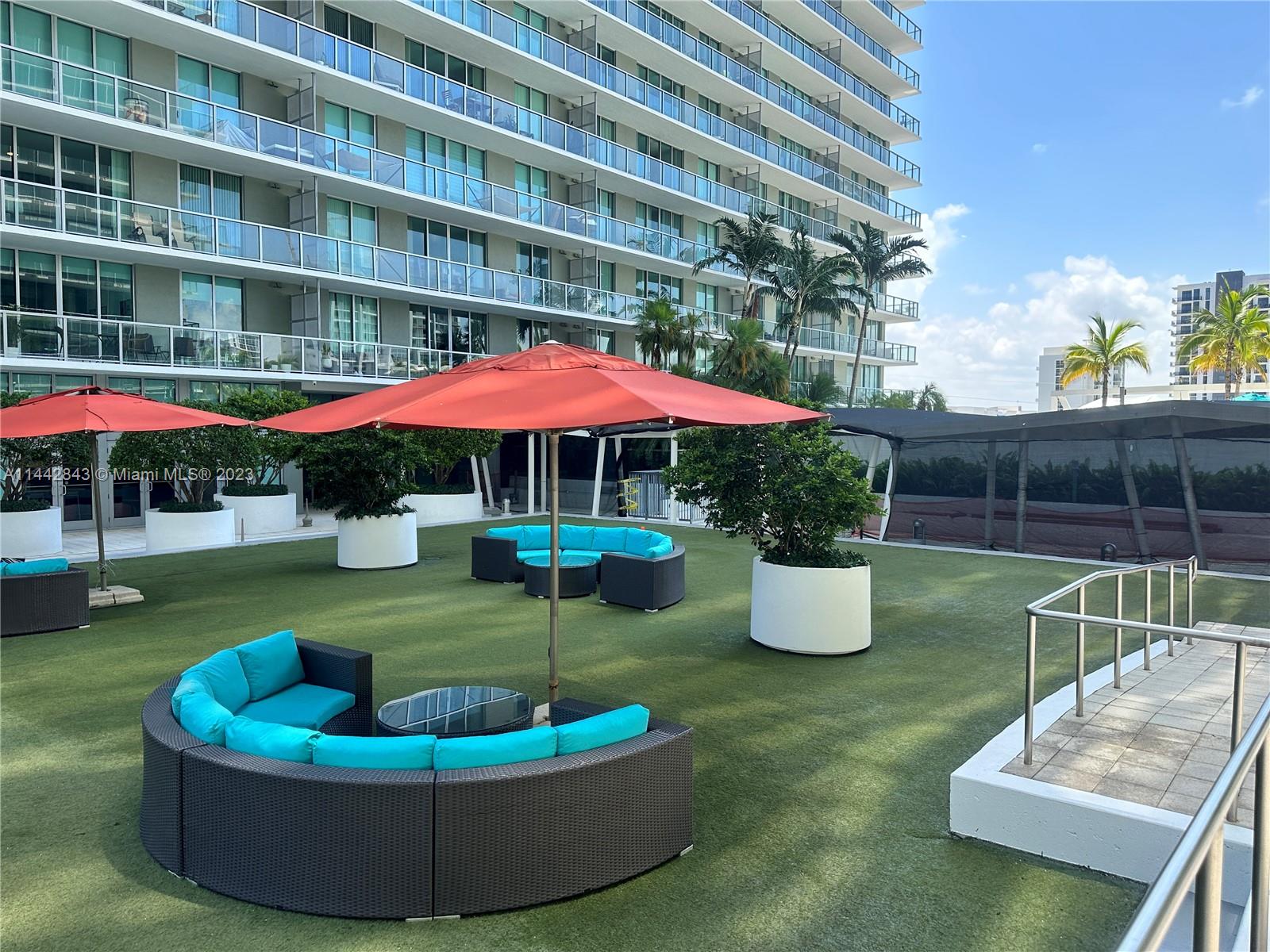 1111 SW 1st Ave Unit: 1823-N