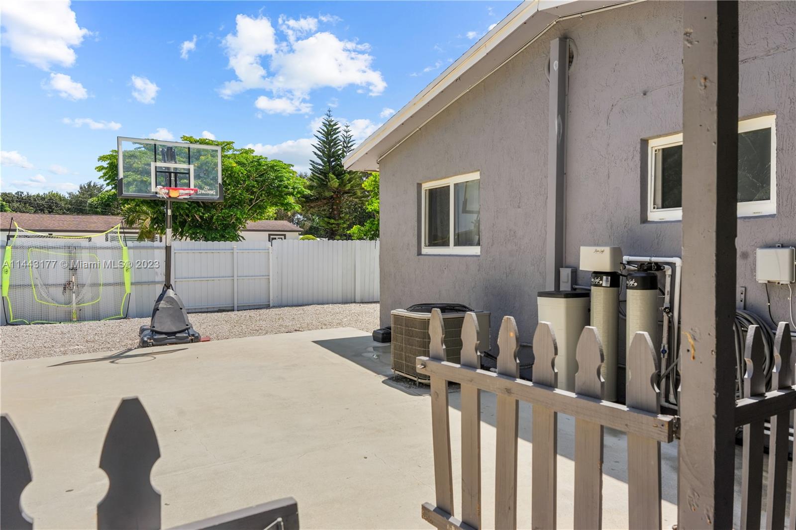 3825 NW 170th St