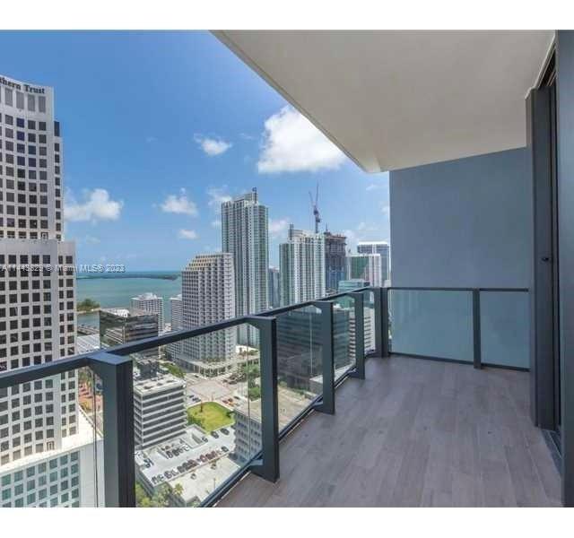 68 SE 6th St # 2705