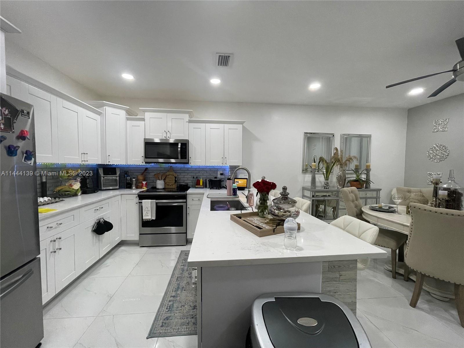 1888 SE 14th St