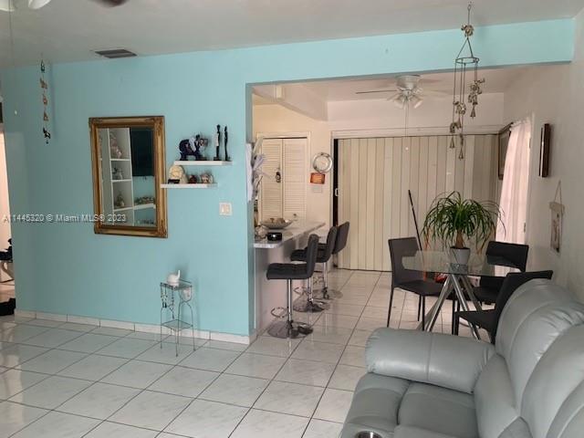 3210 NW 20th St
