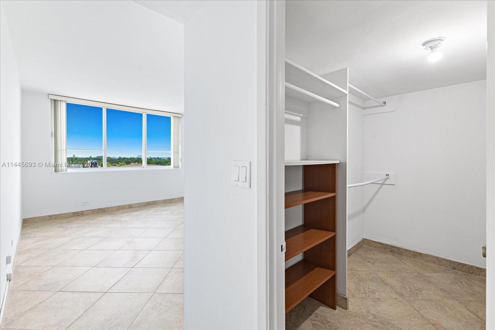 5005 Collins Ave Unit: 607
