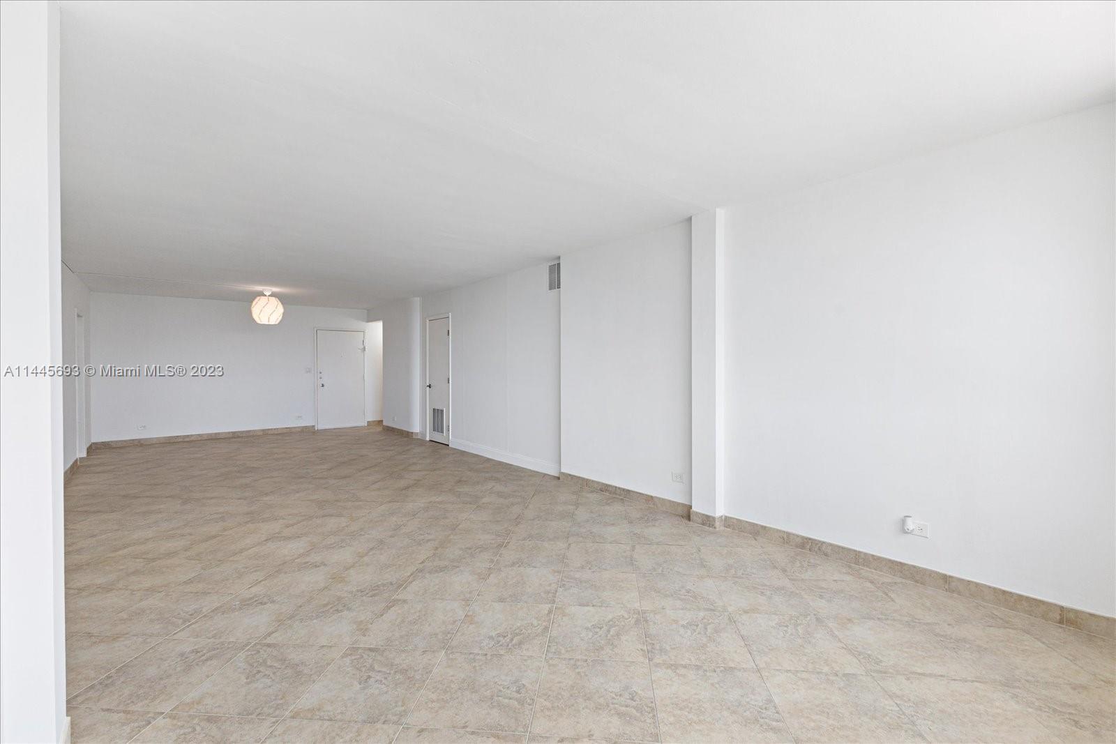 5005 Collins Ave Unit: 607