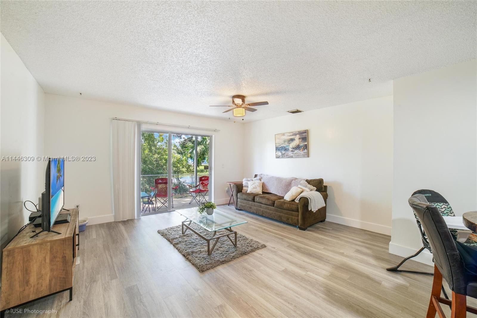 839 SW 8th St
