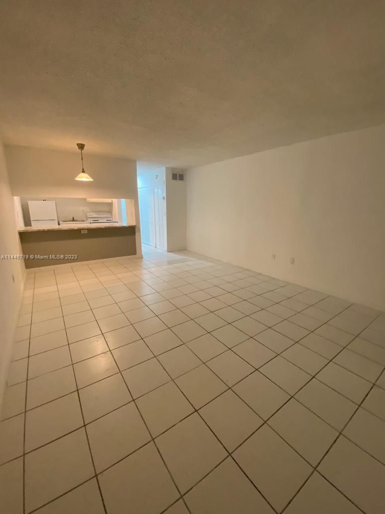 251 NW 177th St # 122 Unit: A-122