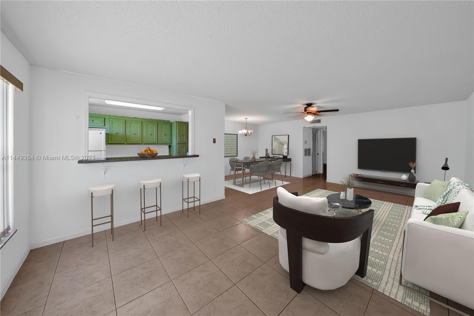 822 W High Point Dr W Unit: C