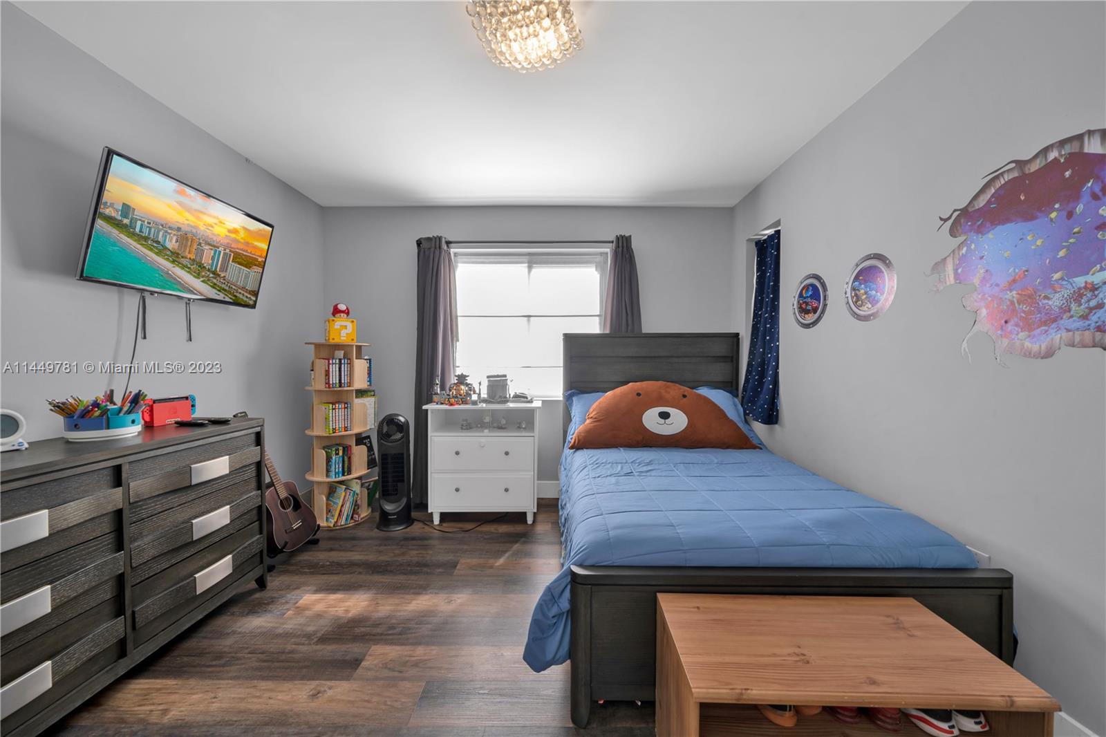 2194 SW 25th Ter