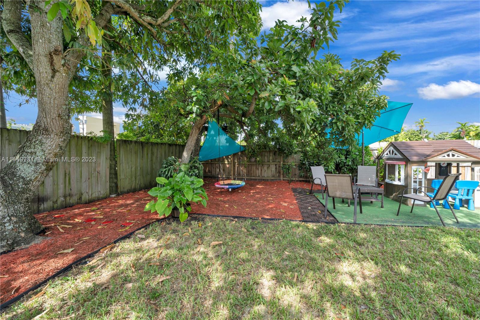 2194 SW 25th Ter