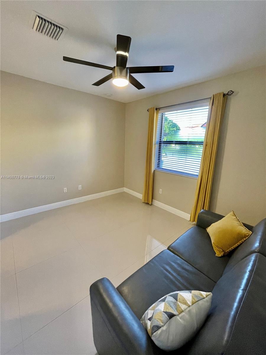 15184 SW 115th Ter Unit: B