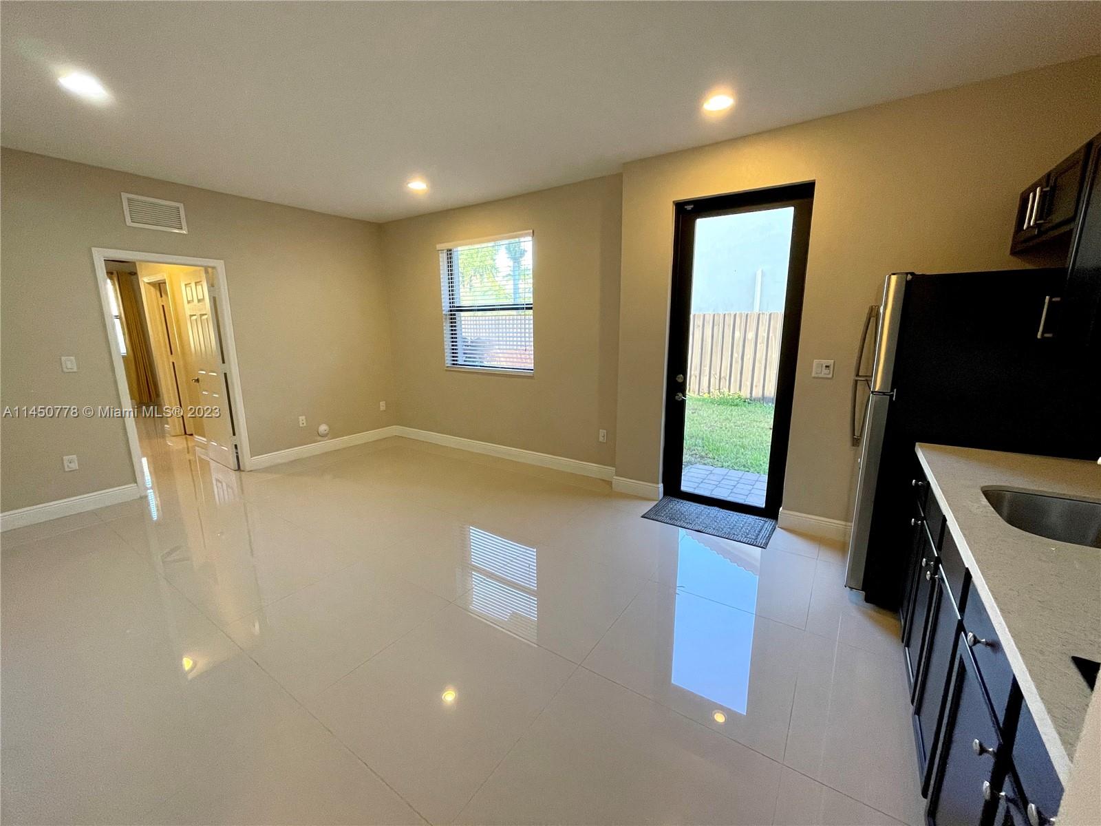 15184 SW 115th Ter Unit: B