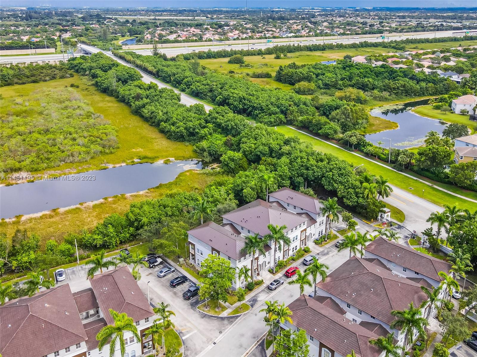 4475 SW 160th Ave # 203