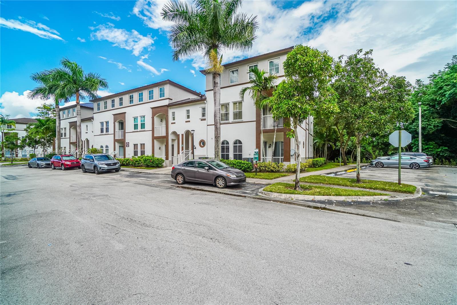 4475 SW 160th Ave # 203