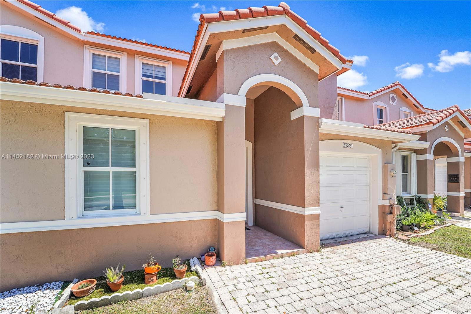 27521 SW 138th Ave Unit: -