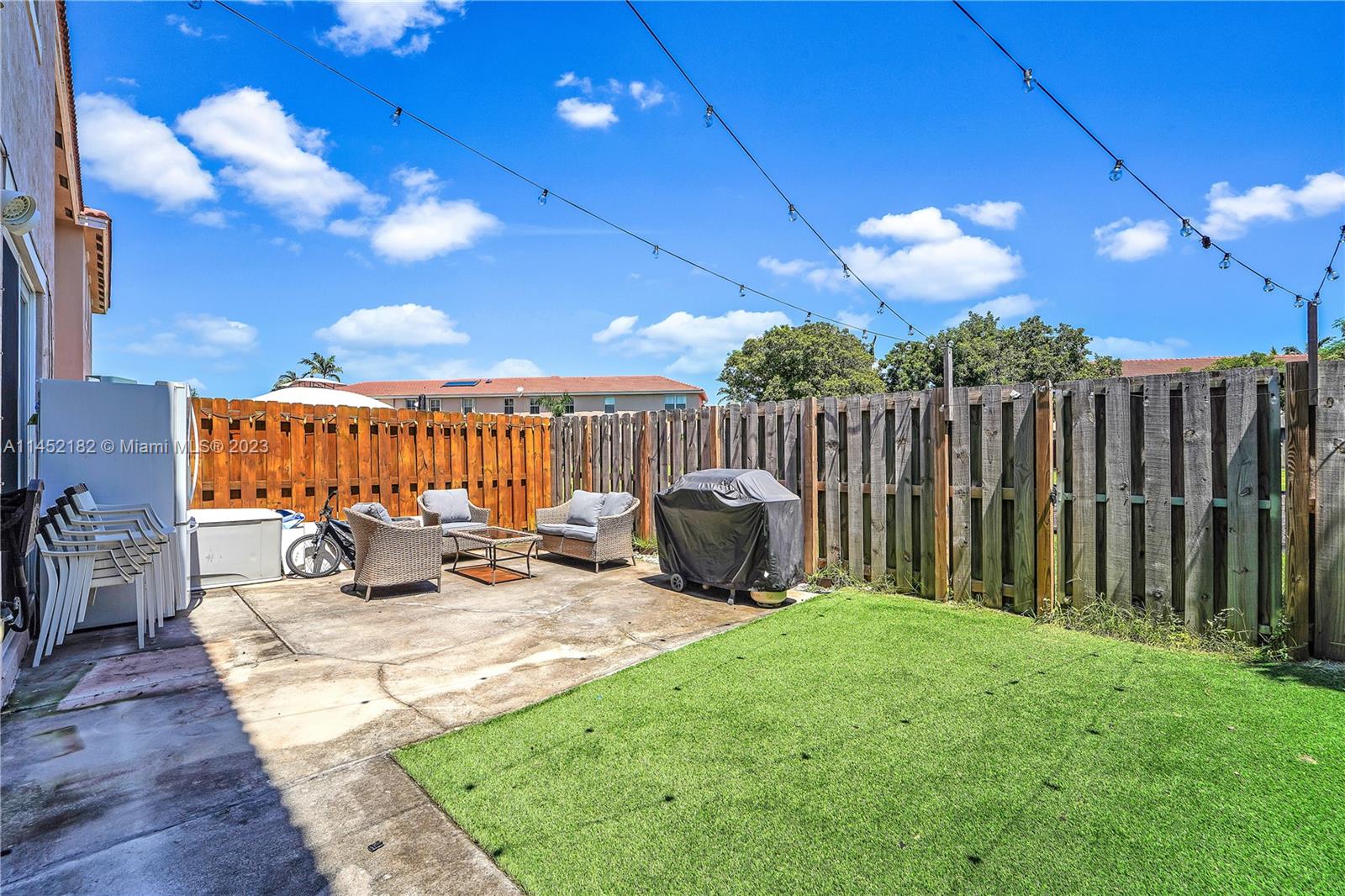 27521 SW 138th Ave Unit: -