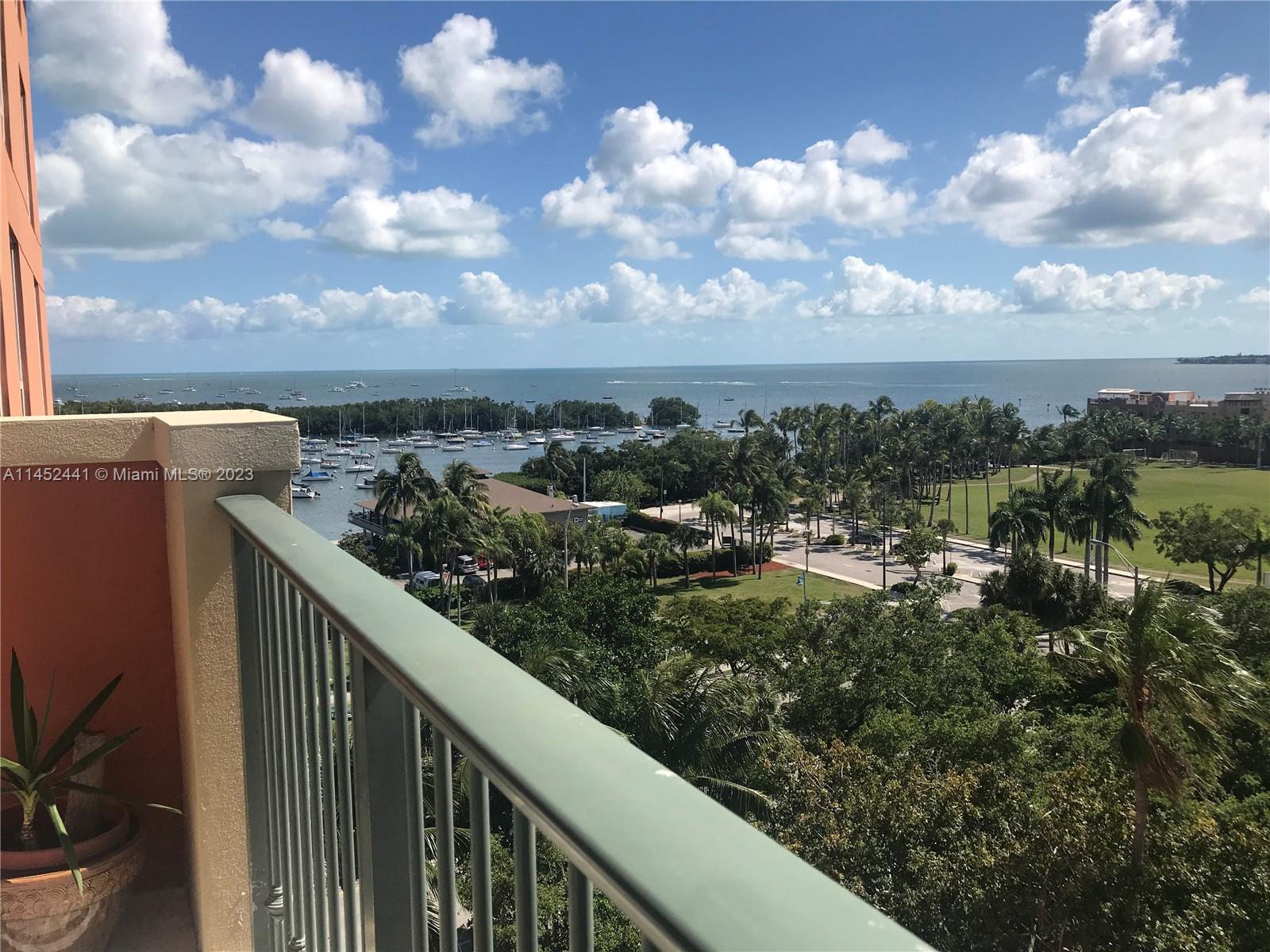 2951 S Bayshore Dr # 904