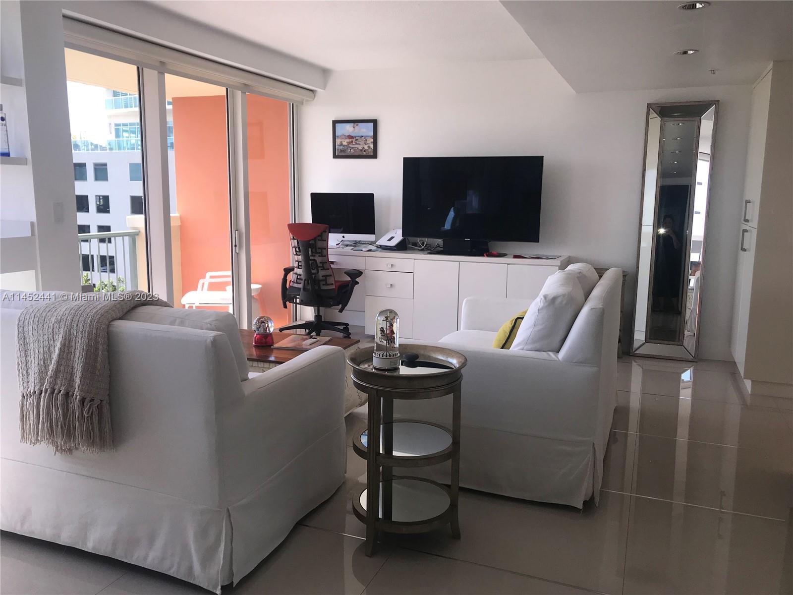 2951 S Bayshore Dr # 904