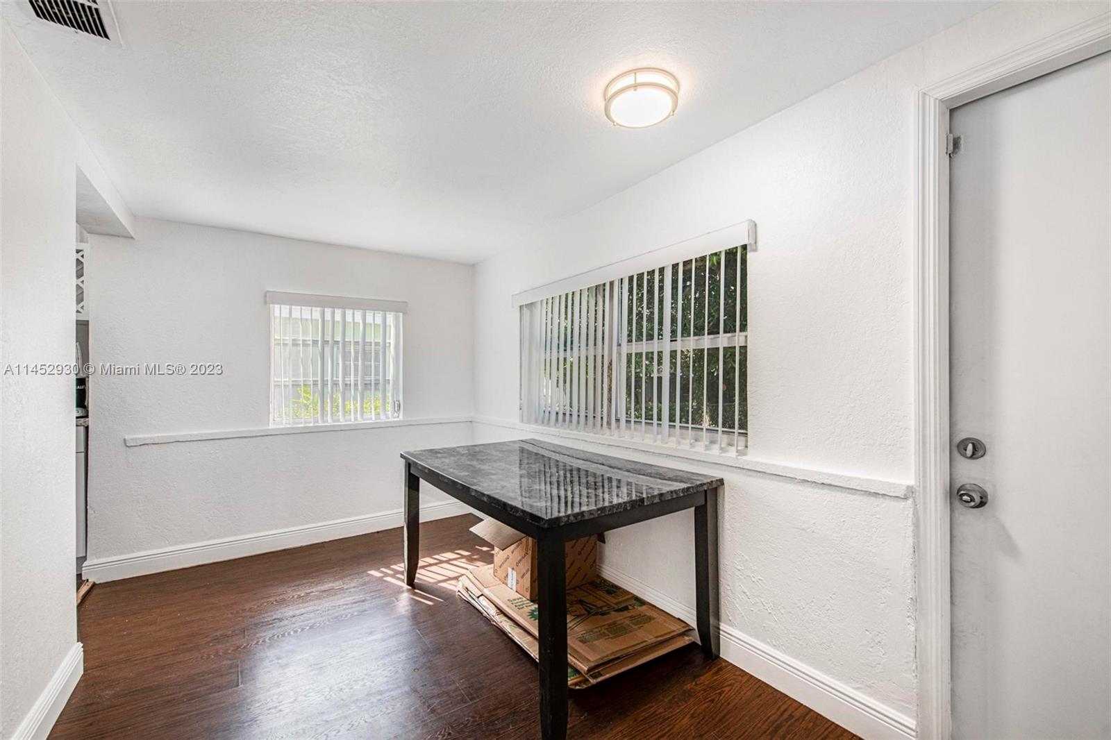 1617 NW 44th St