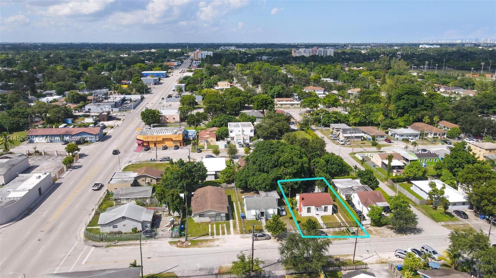 1617 NW 44th St