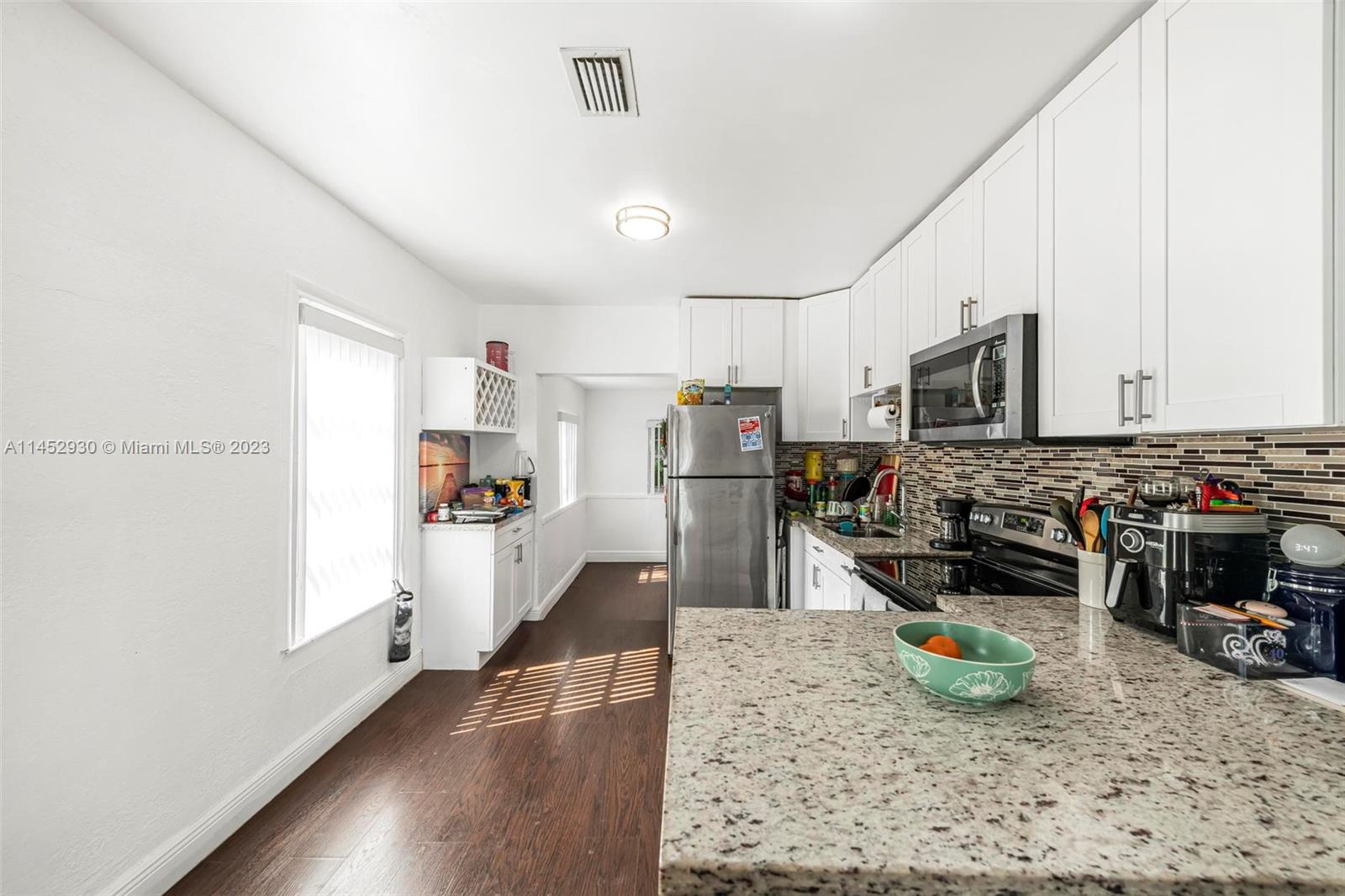 1617 NW 44th St