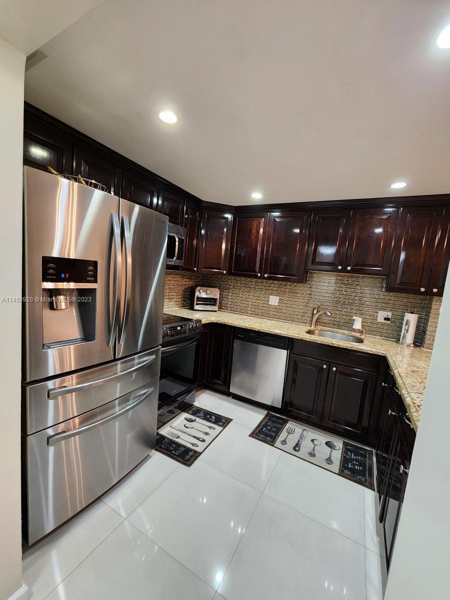 1801 S Ocean Dr # 240