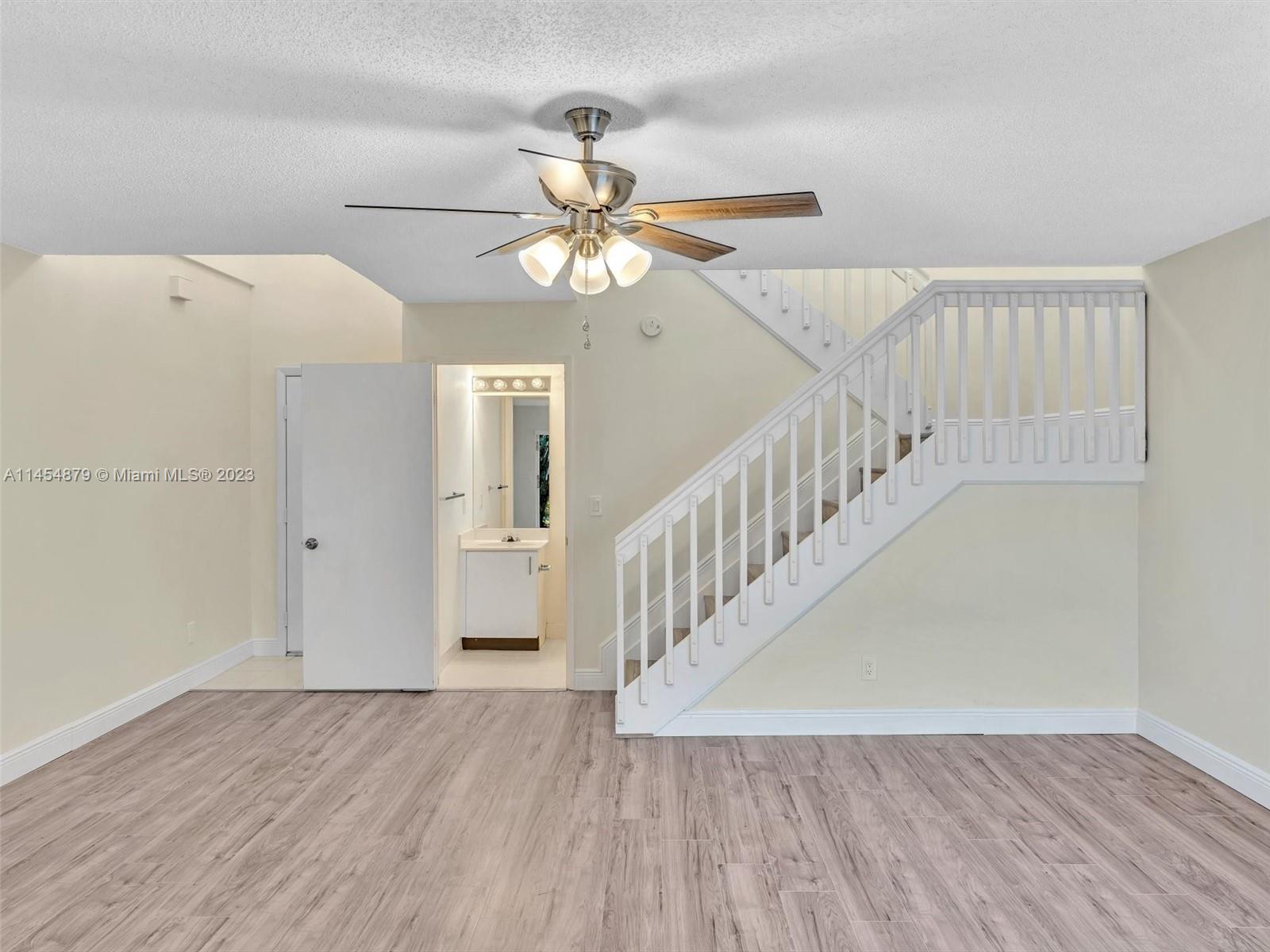4802 Grapevine Way # 4802