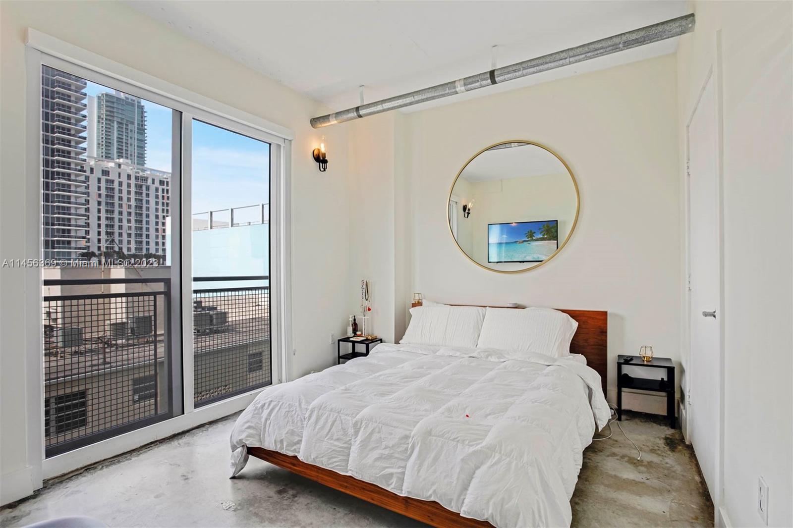 455 NE 25th St # 605