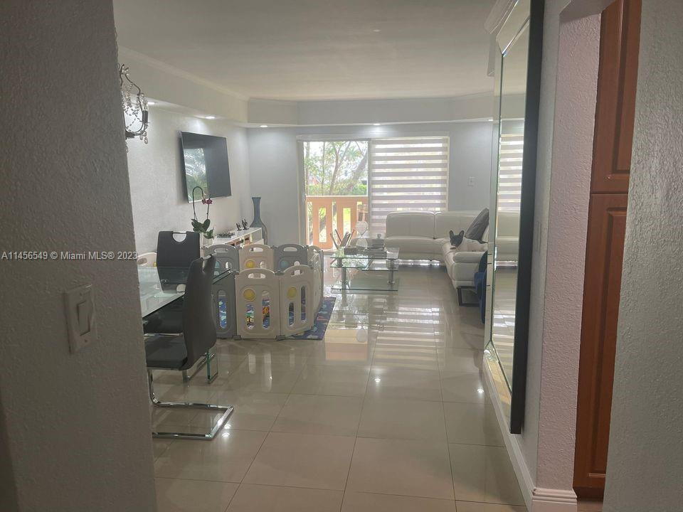 7440 Miami Lakes Dr Unit: F306
