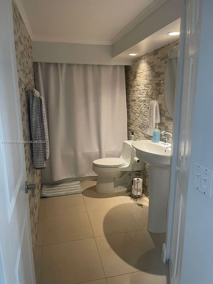 7440 Miami Lakes Dr Unit: F306