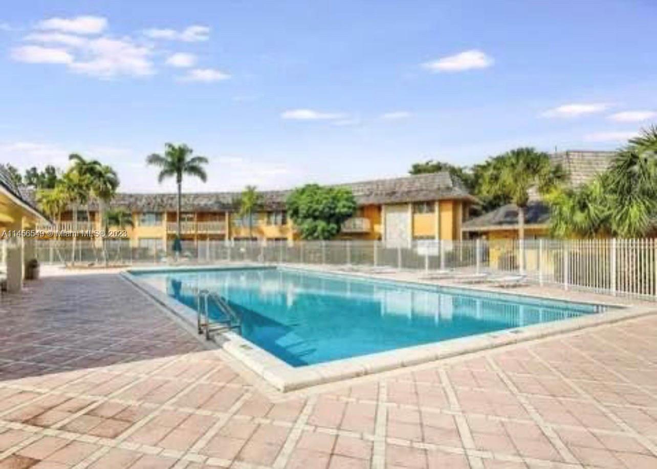 7440 Miami Lakes Dr Unit: F306