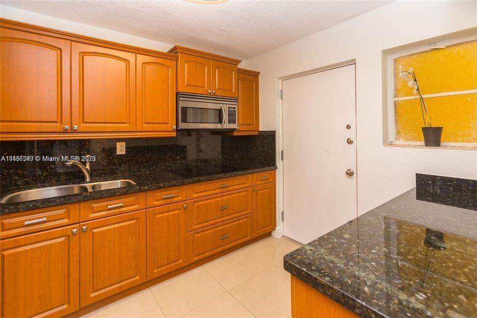 7440 Miami Lakes Dr Unit: F306