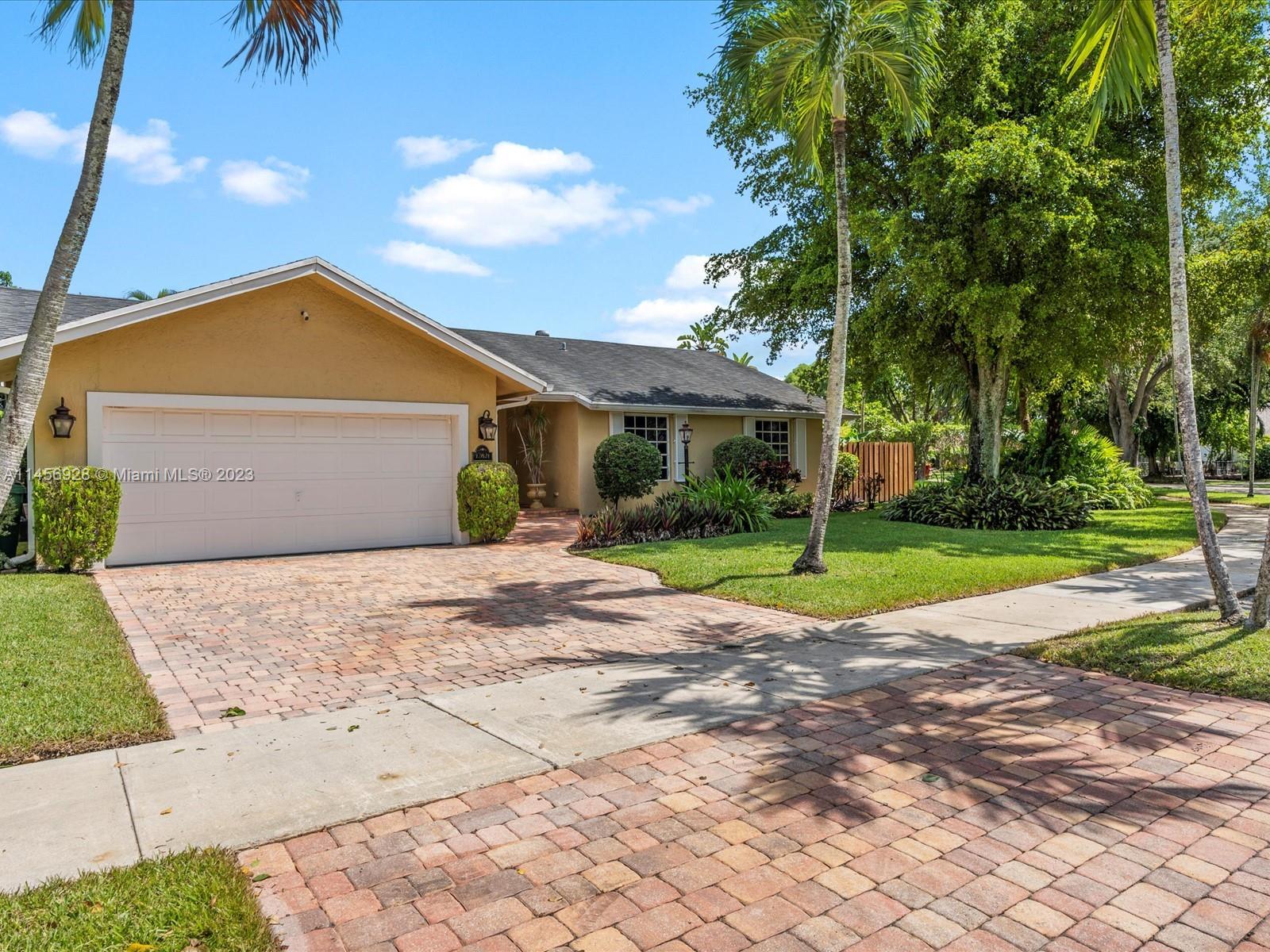 12821 SW 115th Ter