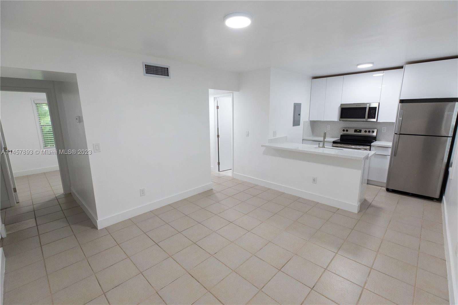 3445 Franklin Ave # A