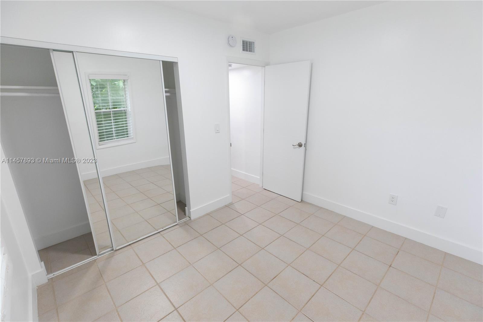 3445 Franklin Ave # A