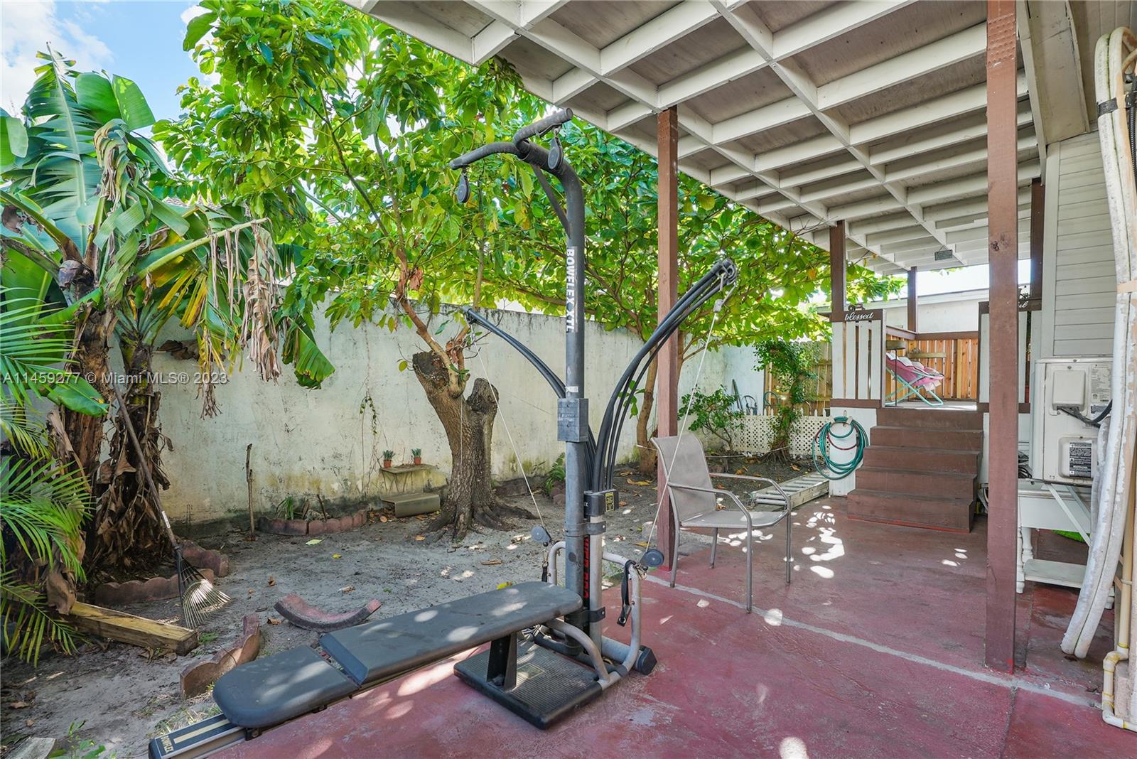 12401 W OKEECHOBEE RD LOTE 19