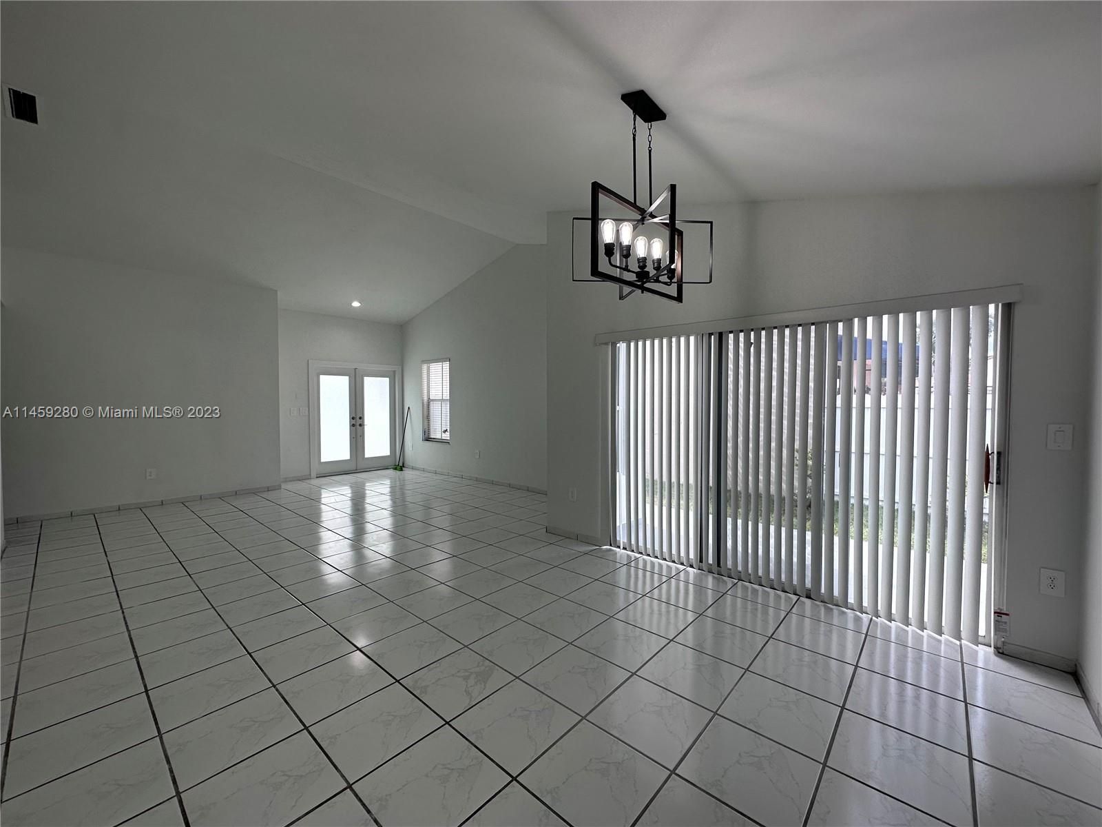 14311 SW 90th Ter