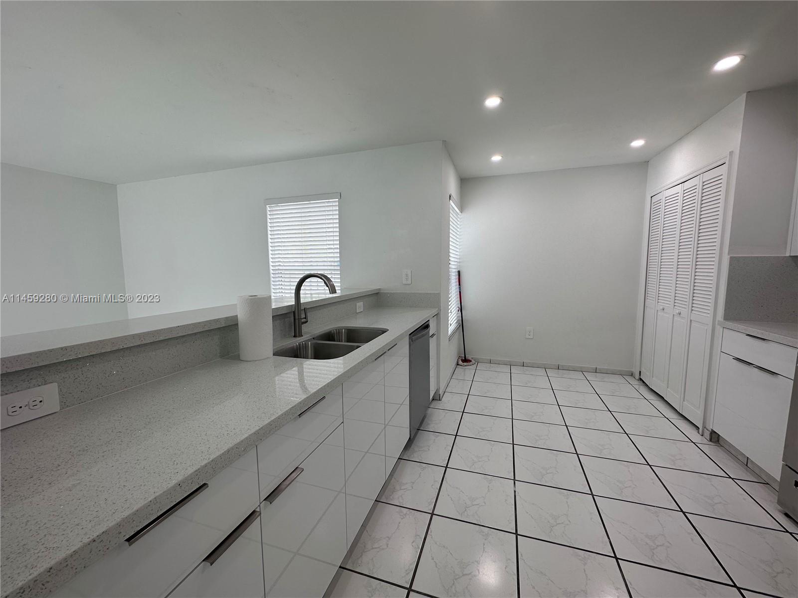 14311 SW 90th Ter