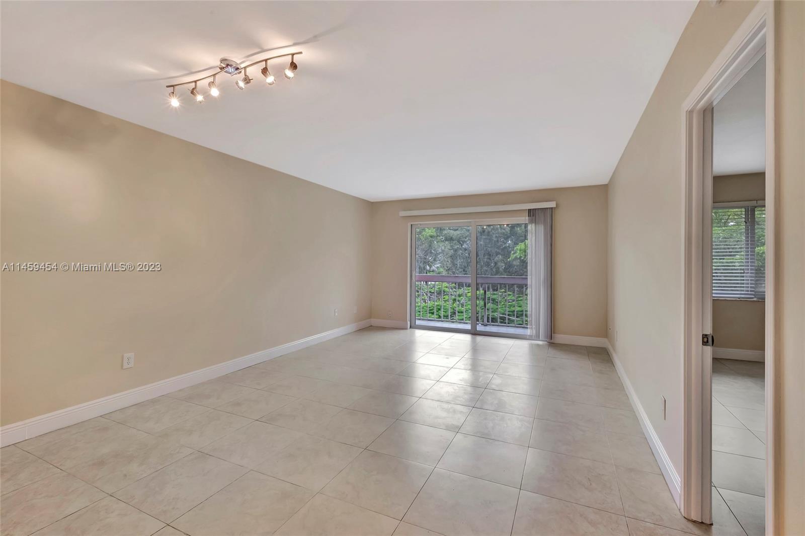 8103 Camino Real # 414 Unit: C-414