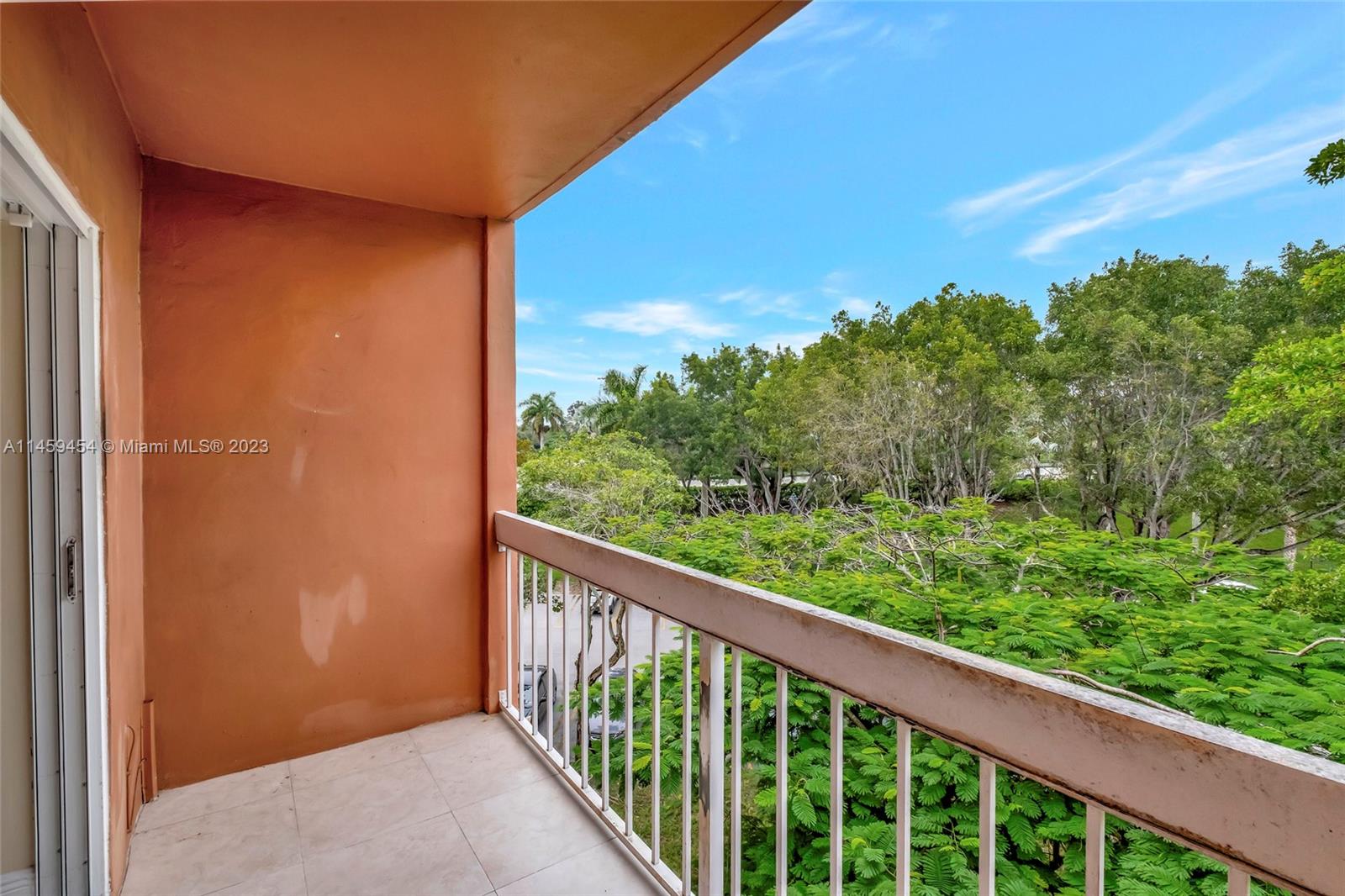 8103 Camino Real # 414 Unit: C-414