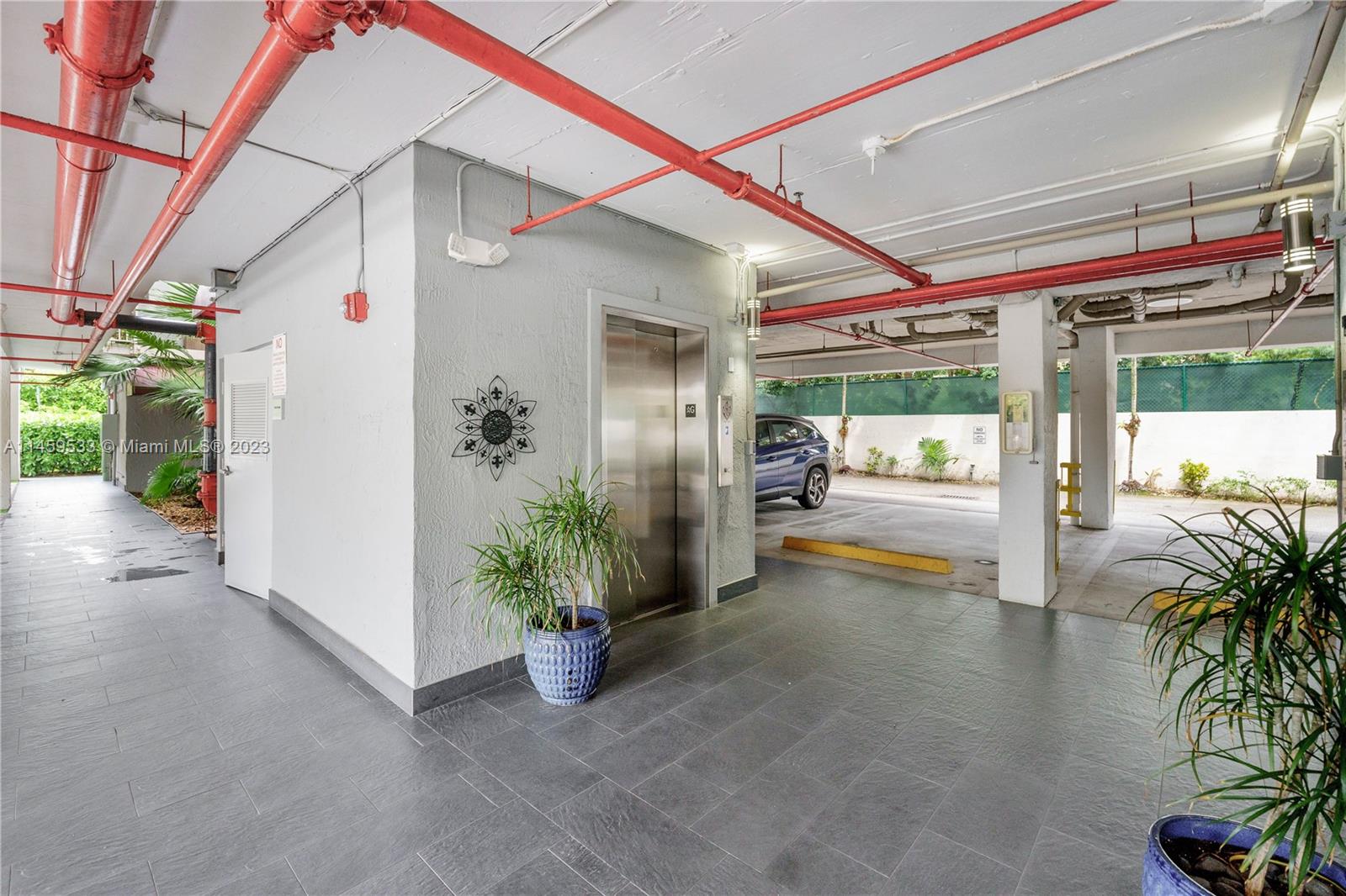 1650 Brickell Ave # 104