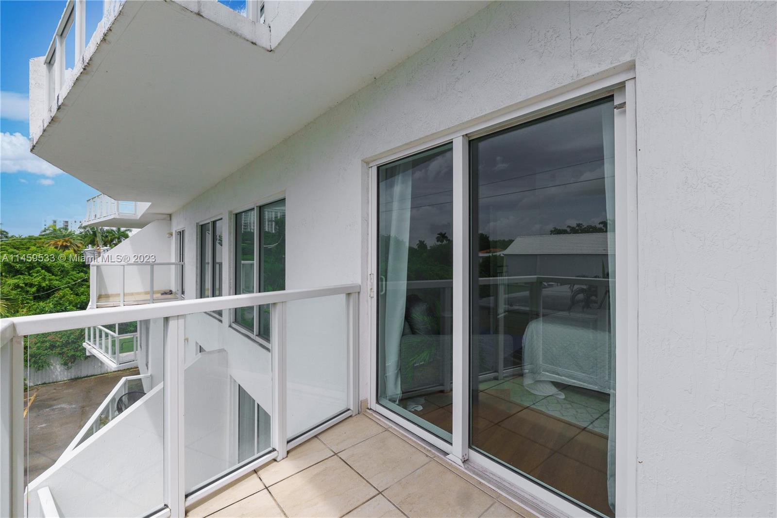 1650 Brickell Ave # 104