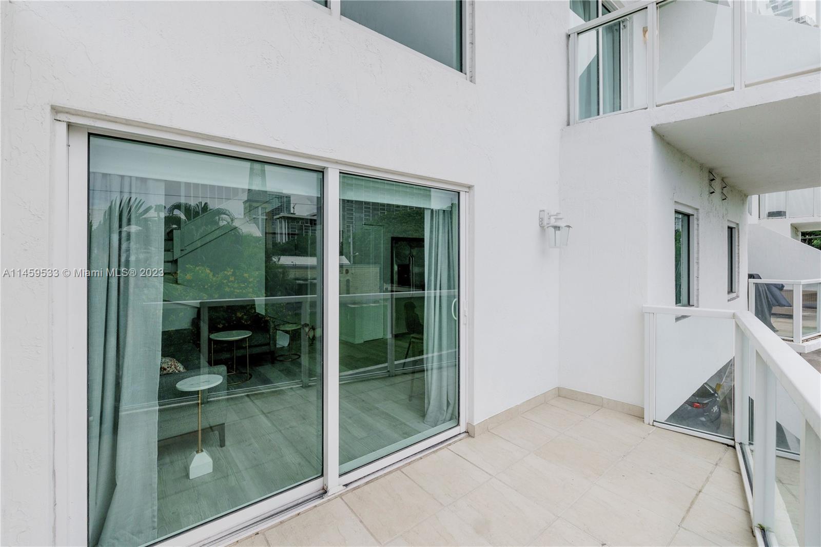 1650 Brickell Ave # 104