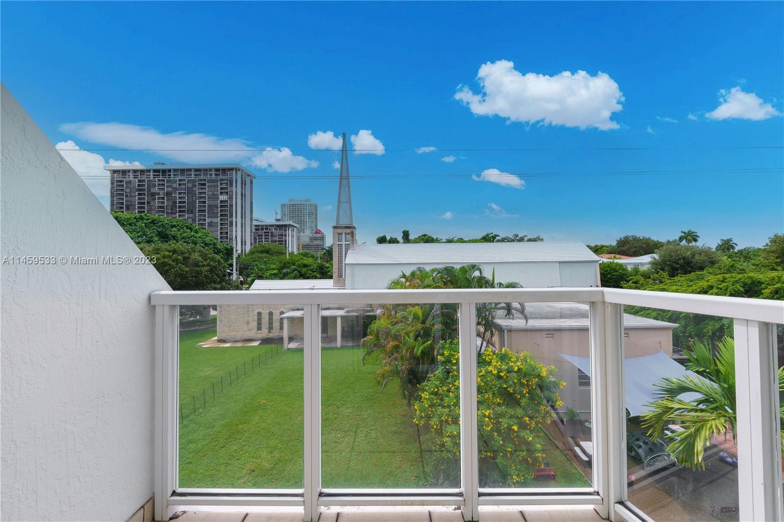 1650 Brickell Ave # 104