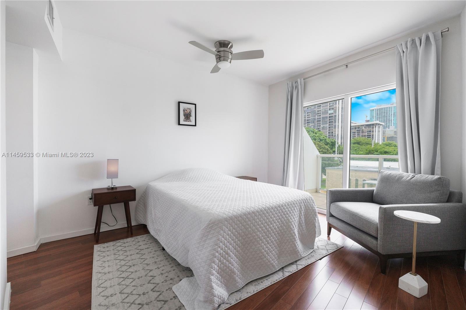 1650 Brickell Ave # 104