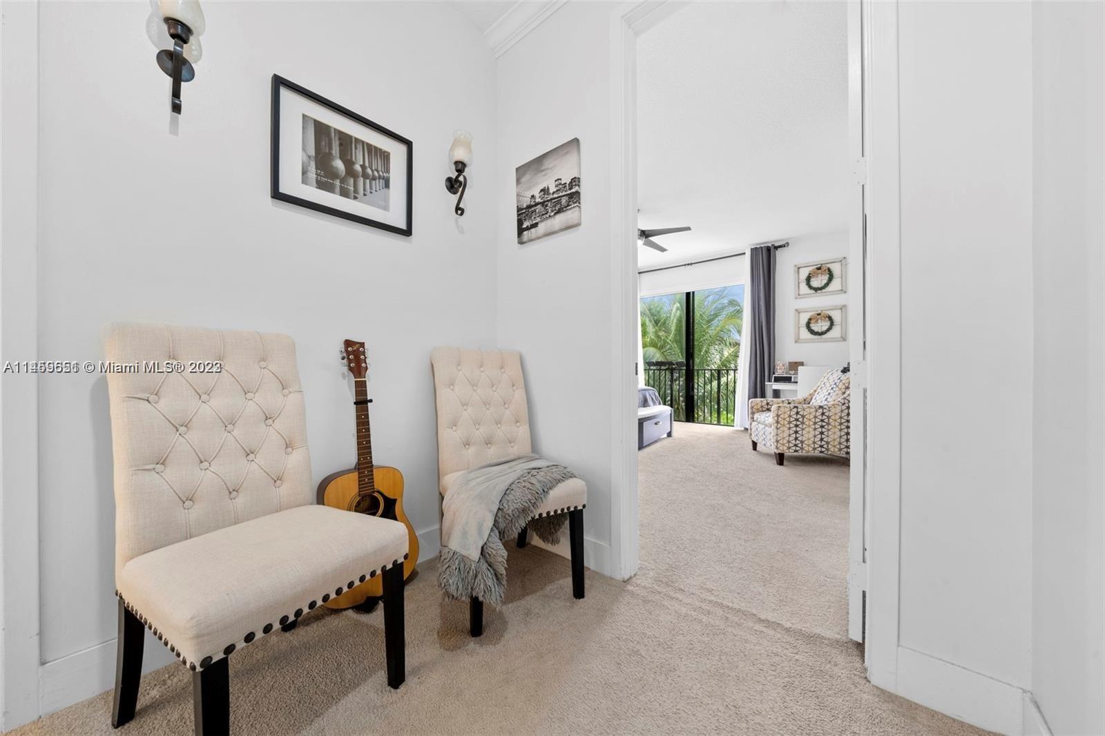 3222 W 99th Pl